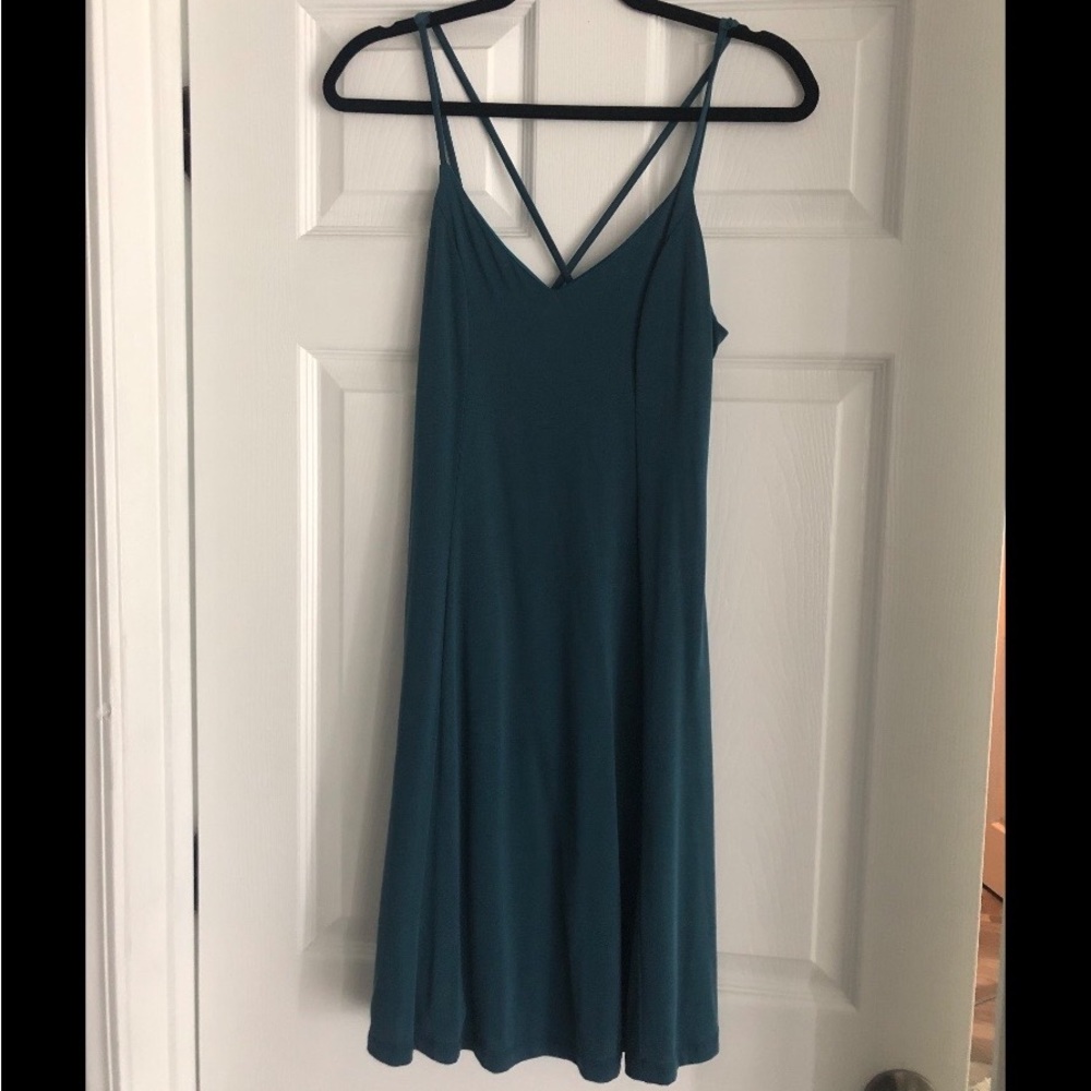 Soft, flowy Teal Midi Dress - Perfect for Fall 🍁🍂